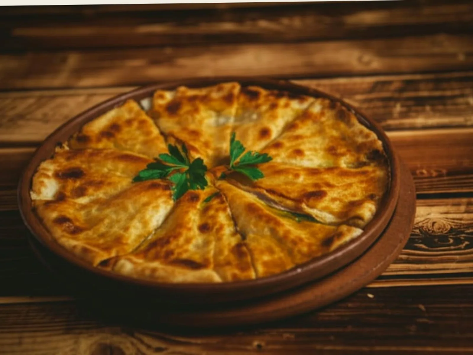 Bajamet e Festave – Ëmbëlsira Tradicionale për Çdo Rast - recetë tradicionale shqiptare ëmbëlsira