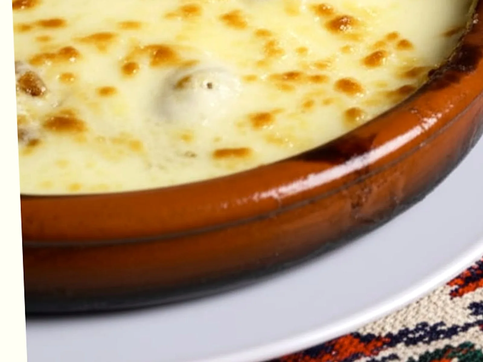 Lazanjë me Kërpudha – Receta me Shije dhe Aromë Speciale - recetë tradicionale shqiptare tavë