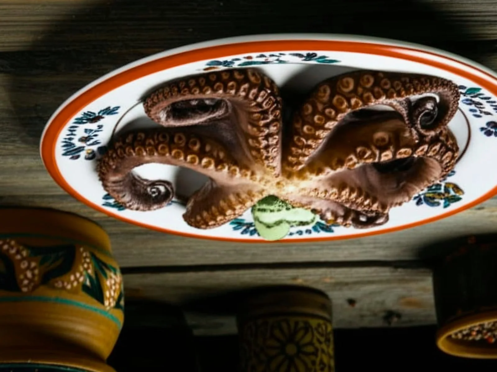 Mish Qingji Ne Sac - Receta Tradicionale - recetë tradicionale shqiptare mish & peshk nga Vlorë