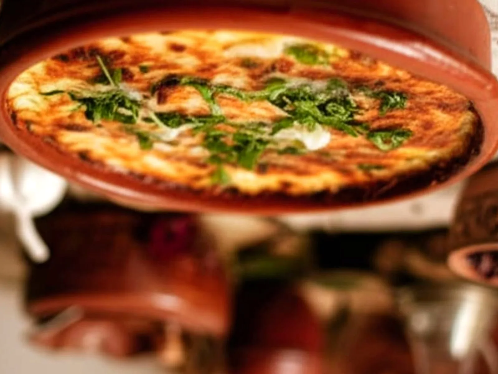 Pastiço me Qumësht dhe Vezë - recetë tradicionale shqiptare tavë nga Tiranë