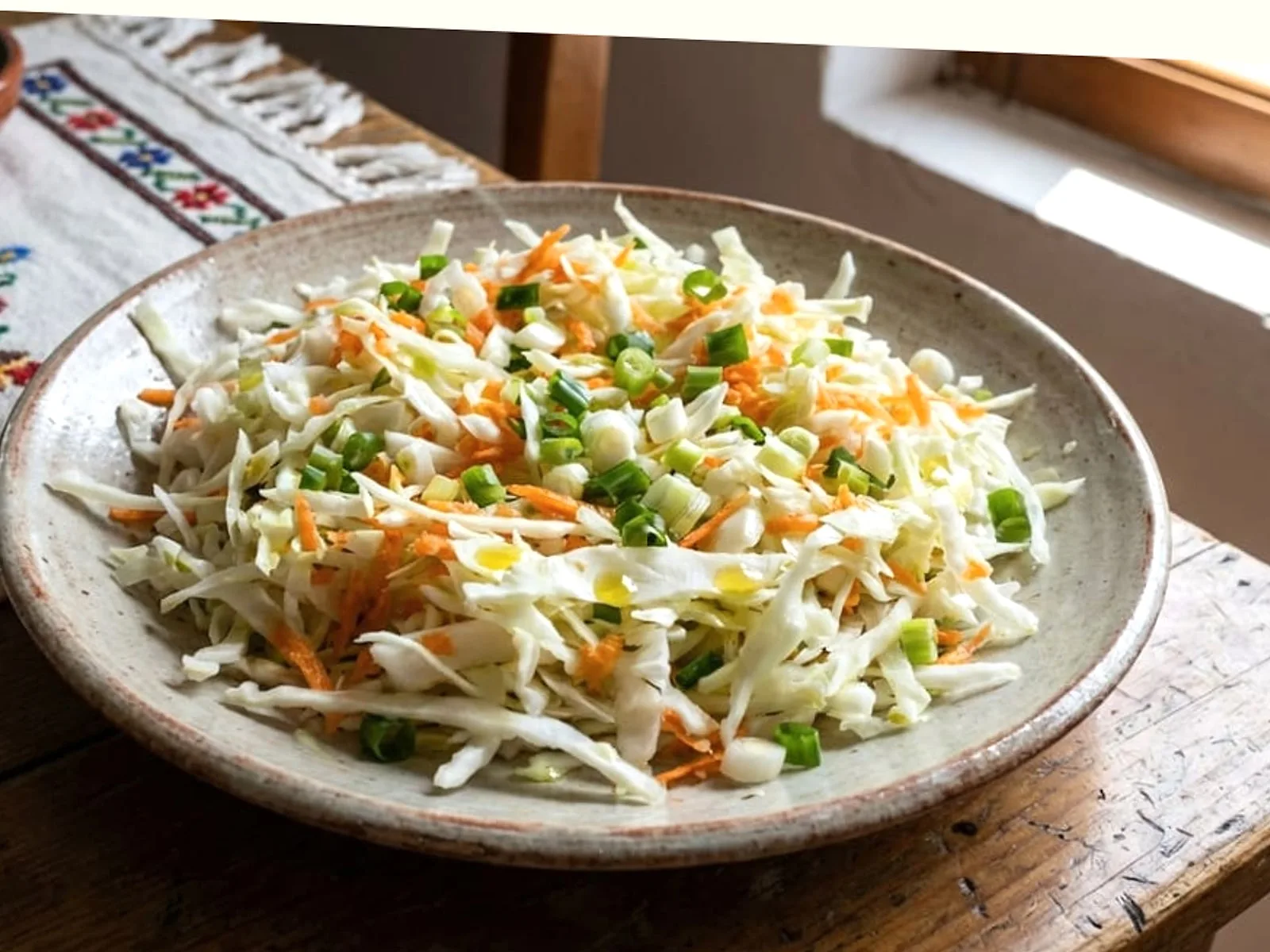 Sallate Me Panxhar Dhe Karrota - Receta Tradicionale - recetë tradicionale shqiptare sallatë nga Korçë