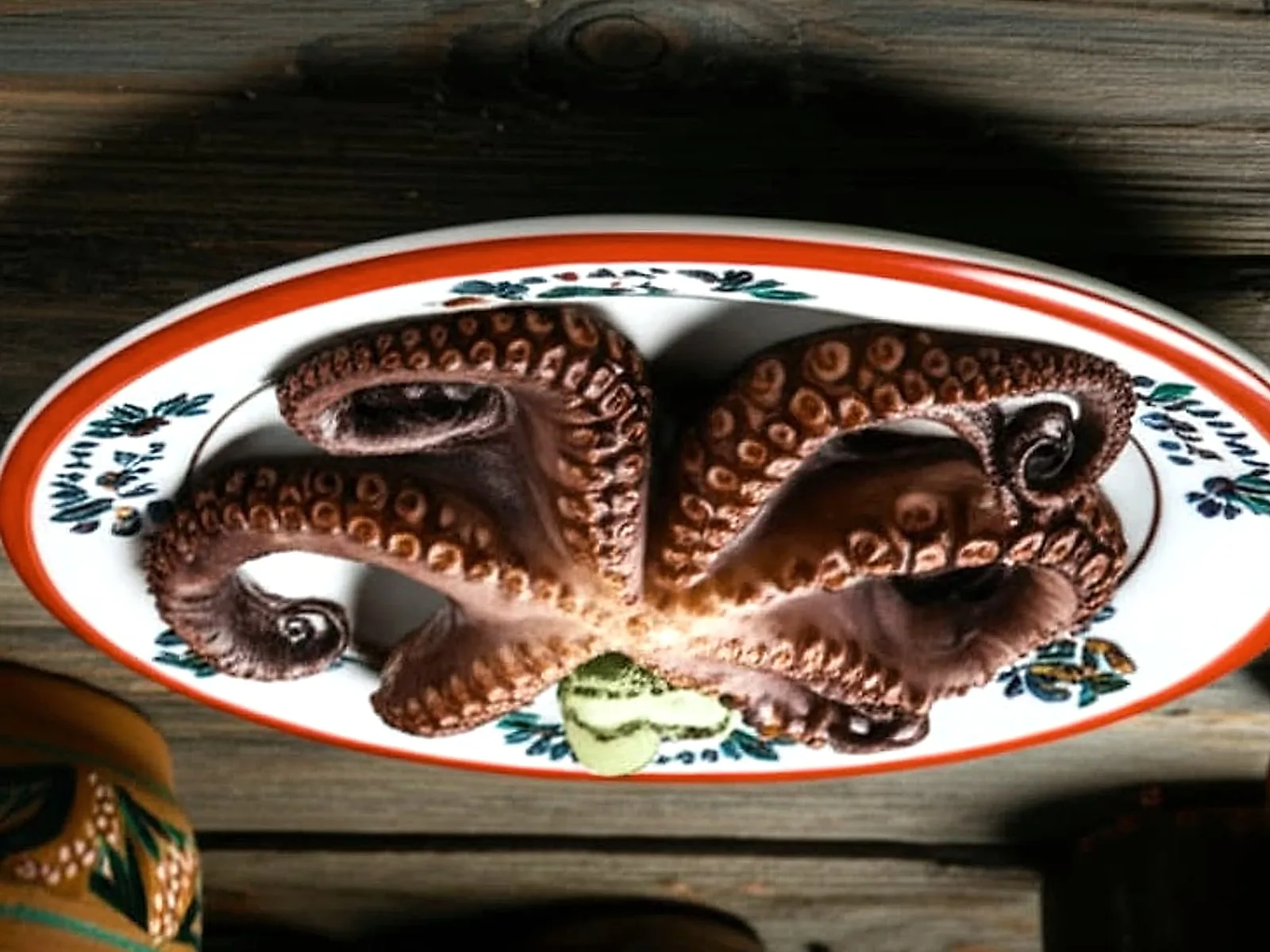 Tave Me Peshk - Receta Tradicionale - recetë tradicionale shqiptare mish & peshk nga Gjirokastër