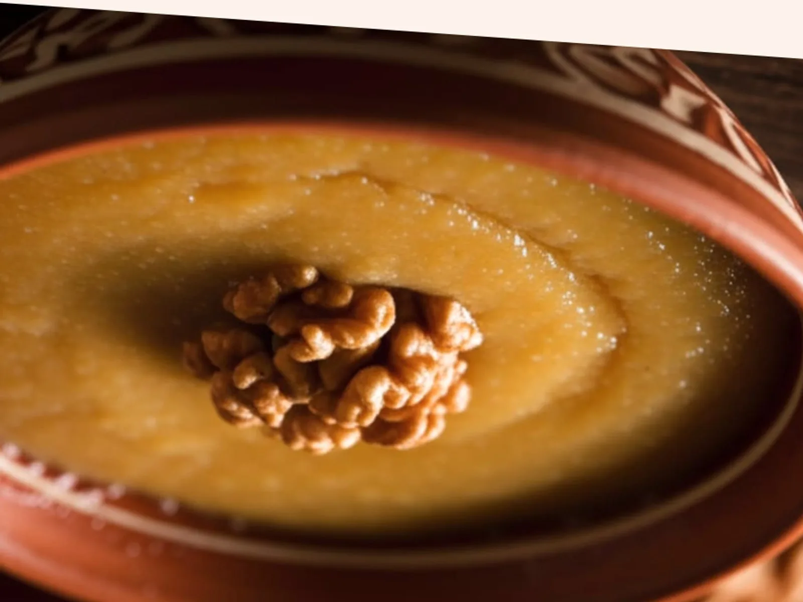 Trilece Receta Shqip me Krem Karamel - Hap pas Hapi - recetë tradicionale shqiptare ëmbëlsira nga Shqipëri e Mesme